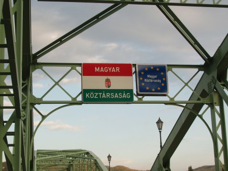 Ponte tra Ungheria e Slovacchia